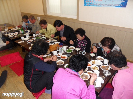 2012 노인일자리사업 참여자 식사제공